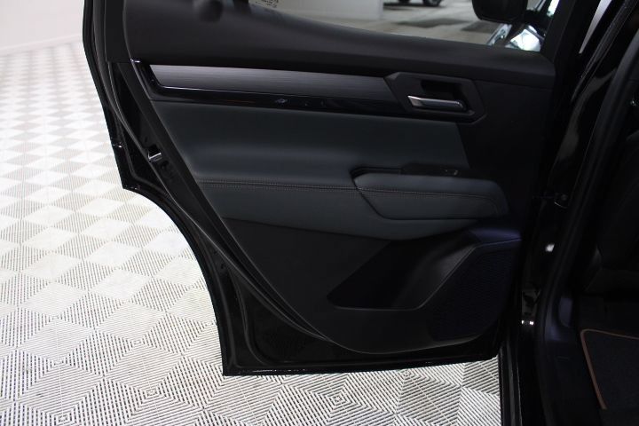 New 2026 GMC Terrain AT4 w/ Convenience Package III AWD/4WD image 19