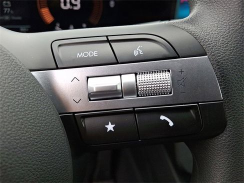 New 2026 Hyundai Santa Cruz SE image 10