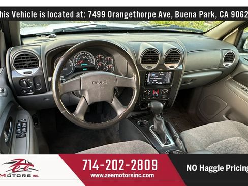 Used 2004 GMC Envoy SLE w/ Preferred Equipment Group RWD image 18
