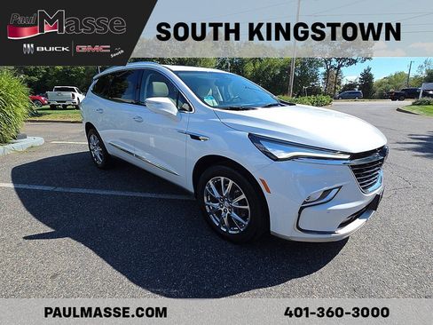 Used 2023 Buick Enclave Premium w/ Experience Buick Package AWD/4WD image 3