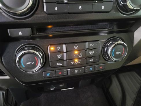 Used 2015 Ford F150 Lariat w/ Max Trailer Tow Package image 39