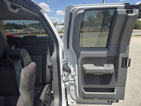 Used 2004 Ford F150 2WD SuperCab image 6