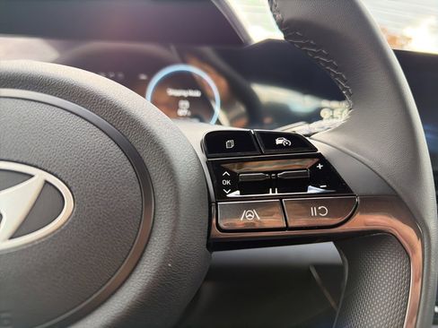 New 2026 Hyundai Elantra Sport image 33