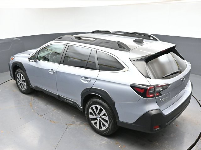Used 2024 Subaru Outback Premium AWD/4WD image 38