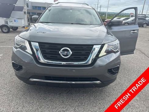 Used 2020 Nissan Pathfinder S AWD/4WD image 1