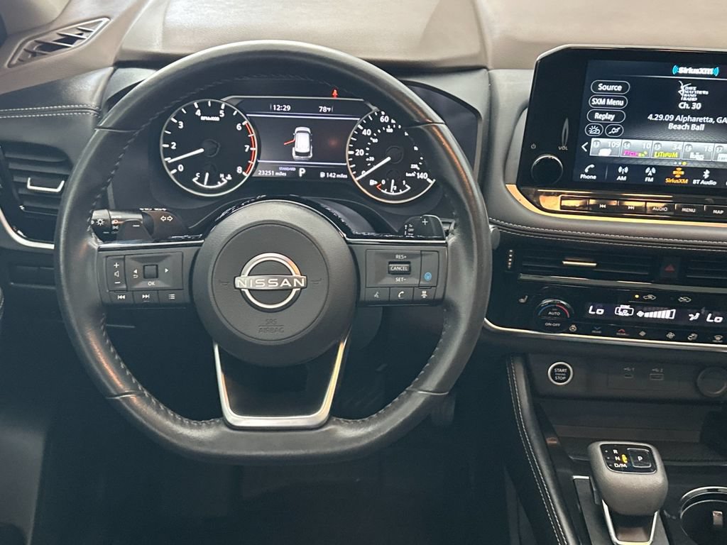 Used 2023 Nissan Rogue SL w/ SL Premium Package FWD image 13