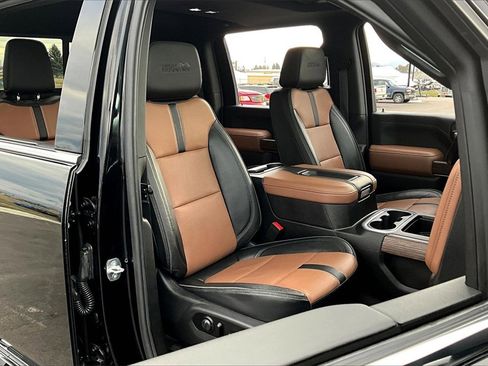 Used 2020 Chevrolet Silverado 3500 High Country w/ Z71 Off-Road Package image 7