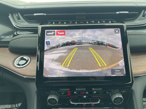 Used 2024 Jeep Grand Cherokee Summit w/ Luxury Tech Group V image 81