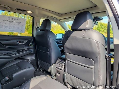 New 2025 Subaru Ascent Limited w/ Popular Package #2 image 25