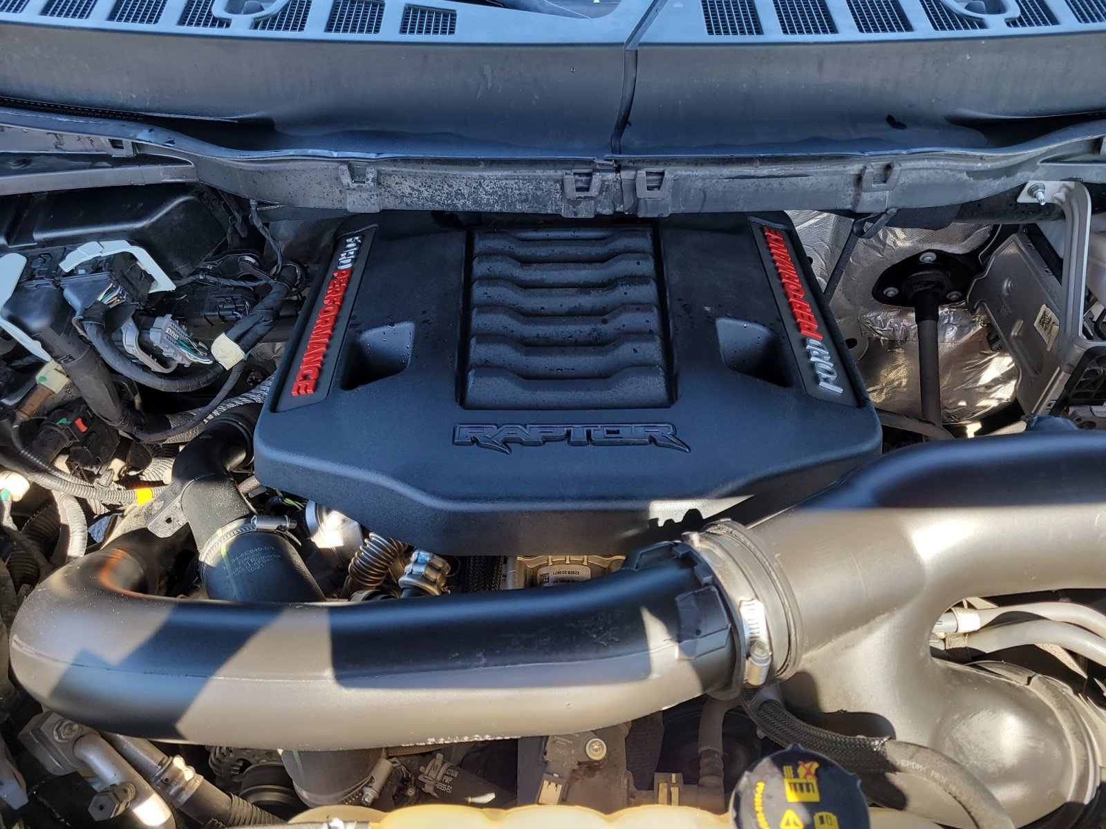 Used 2022 Ford F150 Raptor w/ Equipment Group 801A High AWD/4WD image 22