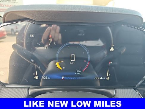 Used 2025 Chevrolet TrailBlazer RS w/ Driver Confidence Package image 18