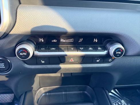 Certified 2025 MAZDA CX-50 AWD 2.5 S w/ Preferred Package image 18