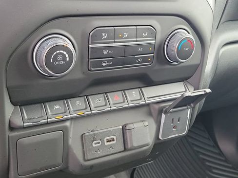 Certified 2024 Chevrolet Silverado 1500 Custom AWD/4WD image 33