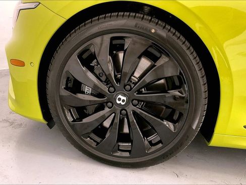 New 2026 Bentley Continental GTC AWD/4WD image 17
