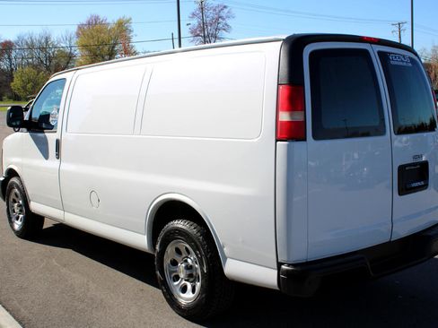 Used 2012 Chevrolet Express 1500 image 4