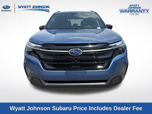 Used 2025 Subaru Forester Touring AWD/4WD image 15