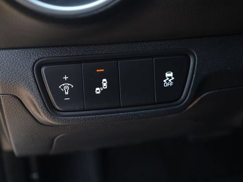 Used 2024 Kia Forte LXS w/ LXS Technology Package FWD image 10