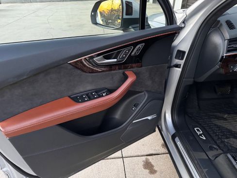 Used 2019 Audi Q7 3.0T Prestige image 47