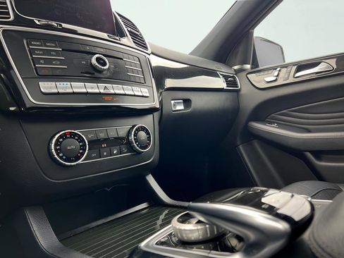 Used 2019 Mercedes-Benz GLE 43 AMG GLE 43 AMG image 57