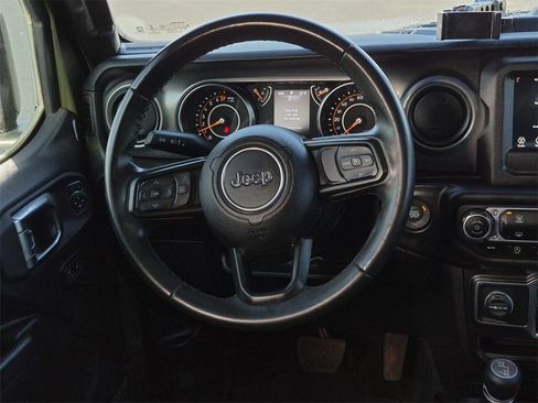 Used 2022 Jeep Wrangler Unlimited Sport S image 32