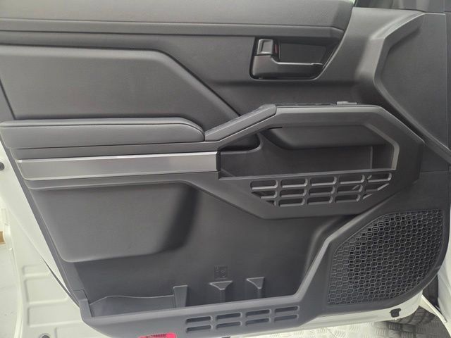 Used 2025 Toyota Camry SE w/ Convenience Package FWD image 58