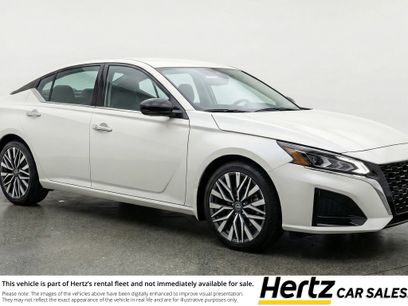 Used 2025 Nissan Altima 2.5 SV