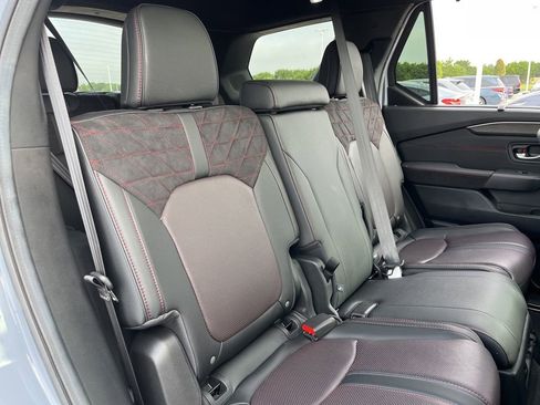 Certified 2026 Honda Pilot Black Edition image 26