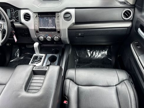 Used 2019 Toyota Tundra SR5 w/ SR5 Upgrade Package RWD image 27