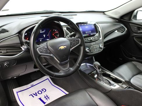 Used 2024 Chevrolet Malibu LT FWD image 16