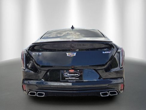 Used 2020 Cadillac CT4 V w/ Climate Package RWD image 6