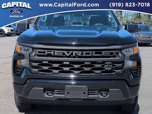 Used 2022 Chevrolet Silverado 1500 Custom image 8