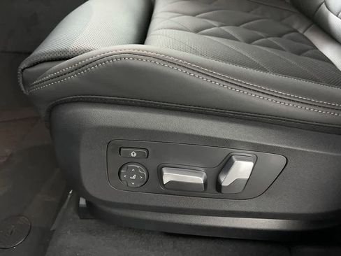 Certified 2023 BMW X5 xDrive40i w/ Premium Package image 10