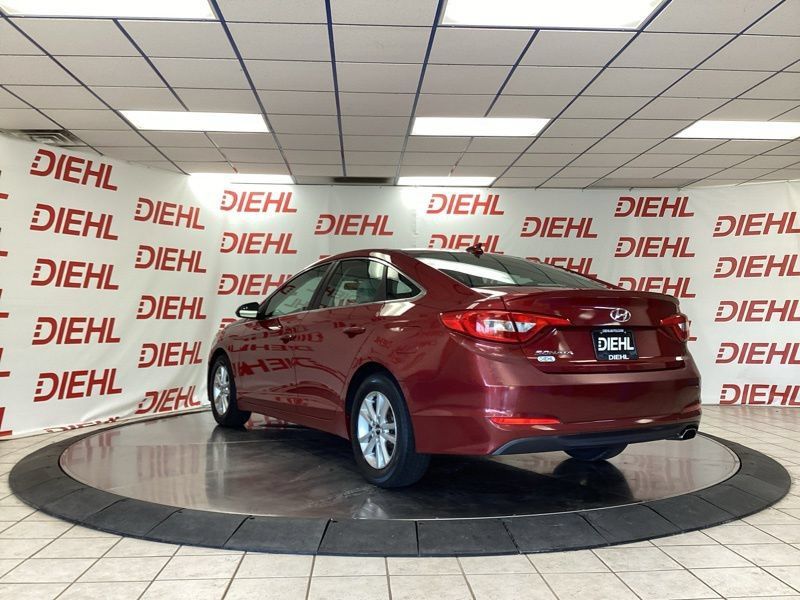Used 2015 Hyundai Sonata SE FWD image 5