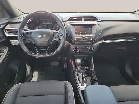 Used 2022 Chevrolet TrailBlazer RS FWD image 10