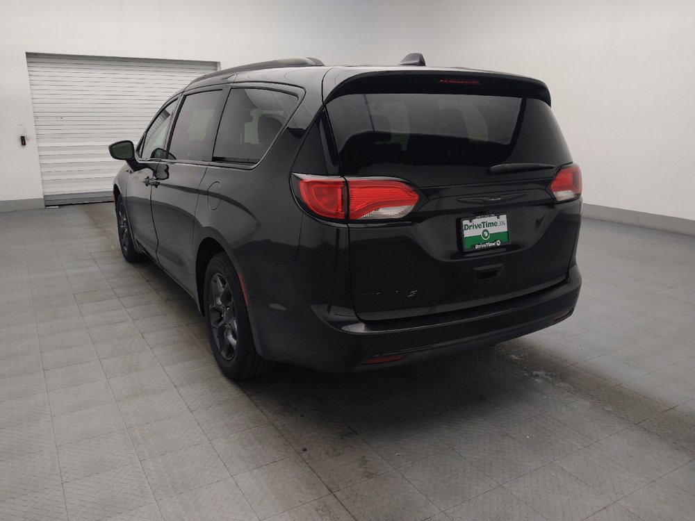 Used 2019 Chrysler Pacifica Touring-L w/ Advanced Safetytec Group FWD image 5