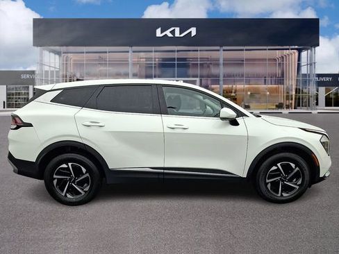 Certified 2023 Kia Sportage LX AWD/4WD image 7