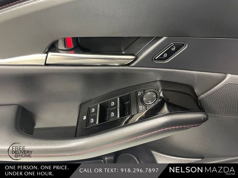 Used 2025 MAZDA CX-30 AWD 2.5 S w/ Preferred Package image 20