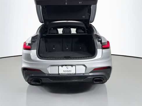 Used 2019 BMW X4 M40i w/ Driving Assistance Package image 27