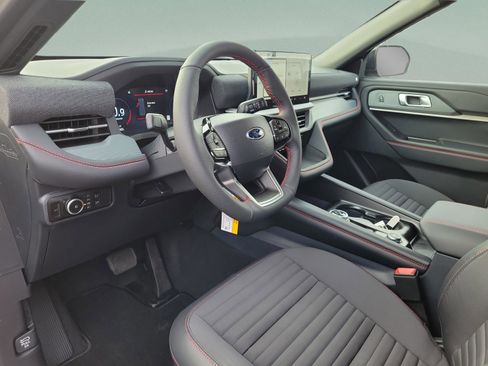 New 2026 Ford Explorer ST-Line AWD/4WD image 18