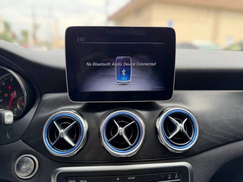 Used 2019 Mercedes-Benz GLA 250 image 44