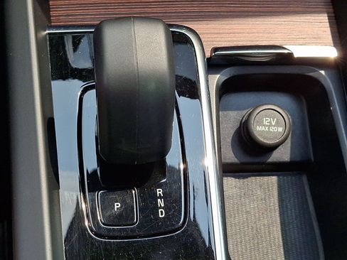 Used 2024 Volvo V60 B5 Cross Country Plus AWD/4WD image 15