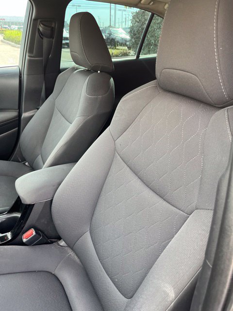 Used 2020 Toyota Corolla LE FWD image 5