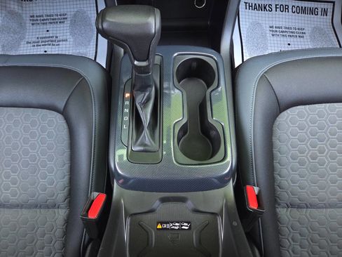 Used 2019 Chevrolet Colorado Z71 image 32