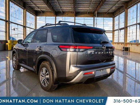 Used 2022 Nissan Pathfinder SL image 27