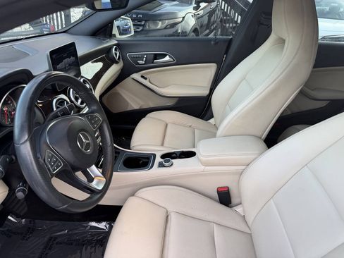 Used 2018 Mercedes-Benz CLA 250 image 8