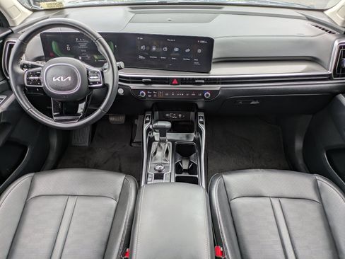 Certified 2024 Kia Sorento S w/ Panoramic Sunroof Package FWD image 12