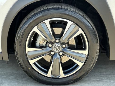 Used 2021 Lexus UX 250h w/ Accessory Package (Z2) image 25