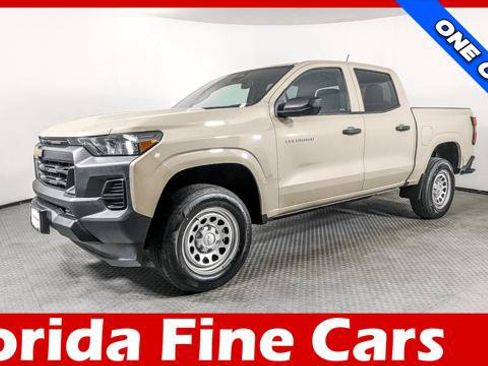 Used 2023 Chevrolet Colorado W/T RWD image 1