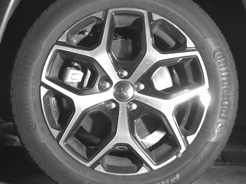 Used 2025 Jeep Compass Limited image 12