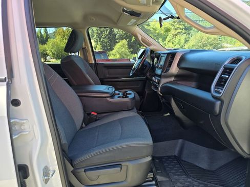 Used 2020 RAM 3500 Tradesman image 7